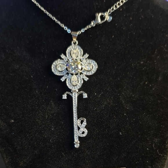 Moissanite Jewelry - Dazzling Moissanite 925 Sterling Silver Key Pendant Necklace #10